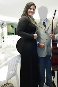 EDY-GITANA EVANGELICA EN FALDA MADURITA CULONA CADERONA