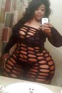 meaty and bbw black ladies Selfies